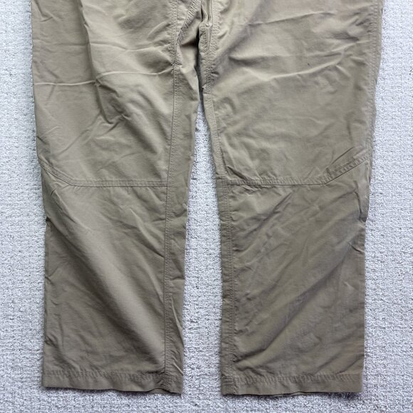 The North Face Men's 36 Khaki Beige Outdoors Lightweight Hiking Nylon Pants - Picture 3 of 14